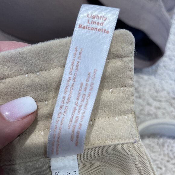 2 Cacique Lane Bryant Modern Luxe Lightly Lined Balconette Bra Size 42DDD Beige - Picture 12 of 12